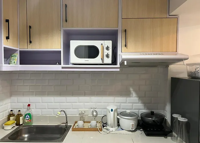 Staycation For Couples With High-speed Internet 4*