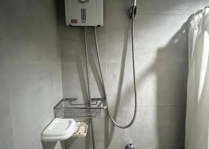 Staycation For Couples With High-speed Internet Aparthotel