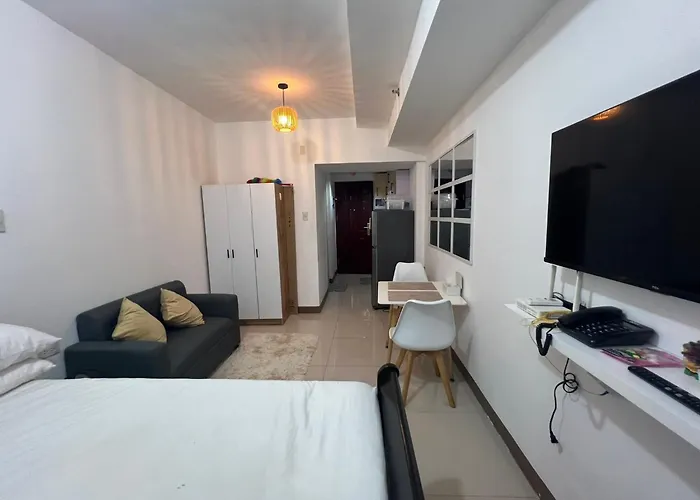 Staycation For Couples With High-speed Internet Aparthotel