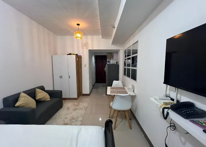 Staycation For Couples With High-speed Internet 4*